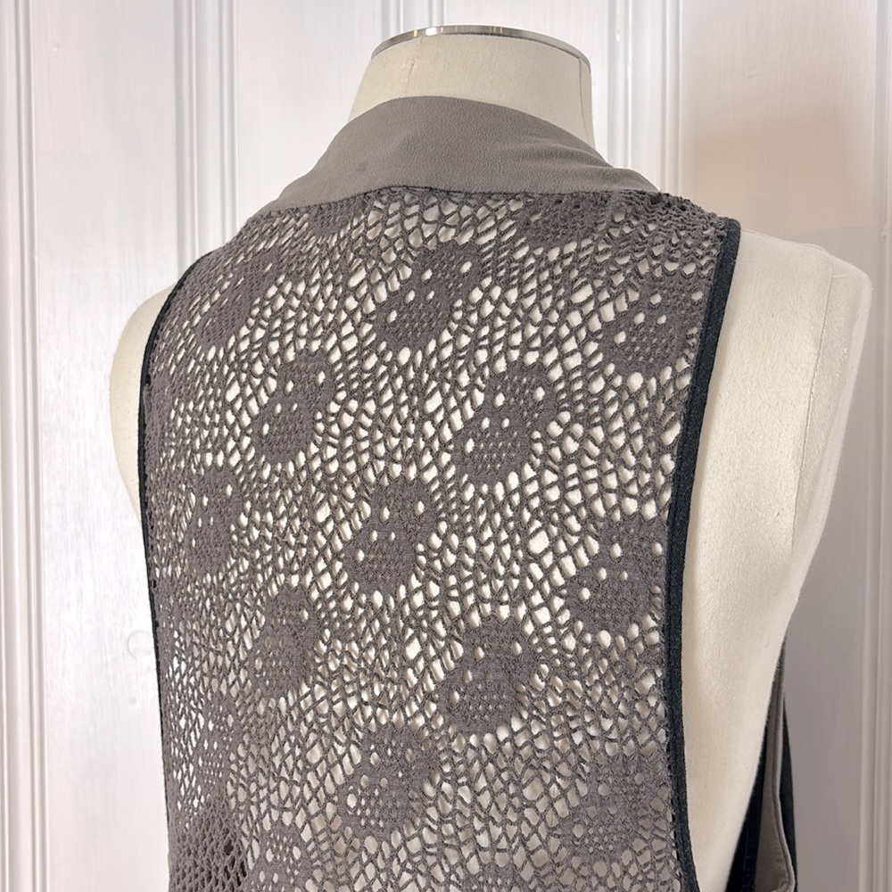 EYESHOT Bohemian Draped Vest – One Size Fits Most - Picture 5 of 8